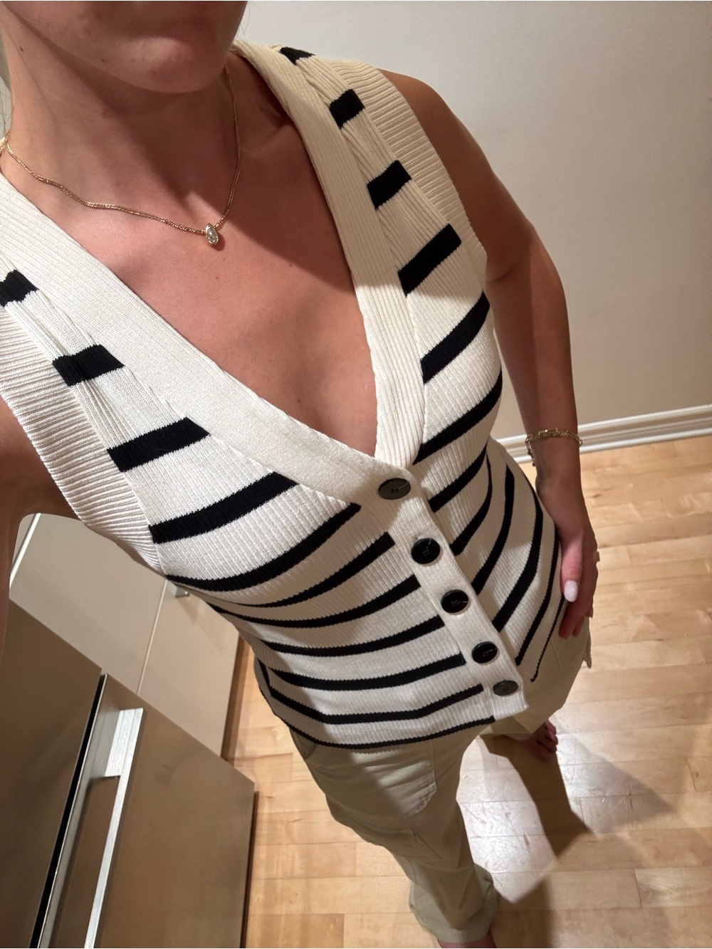 Massimo Dutti Striped V-Neck Button Front Knit Tank - Cream & Black